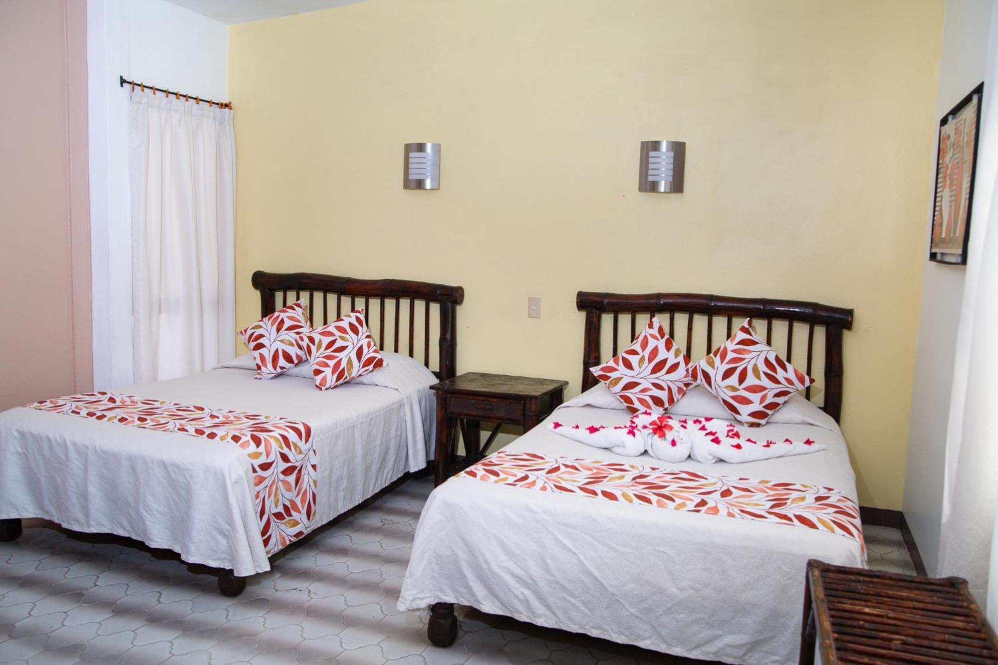 Hotel Zihua Caracol Zihuatanejo Buitenkant foto
