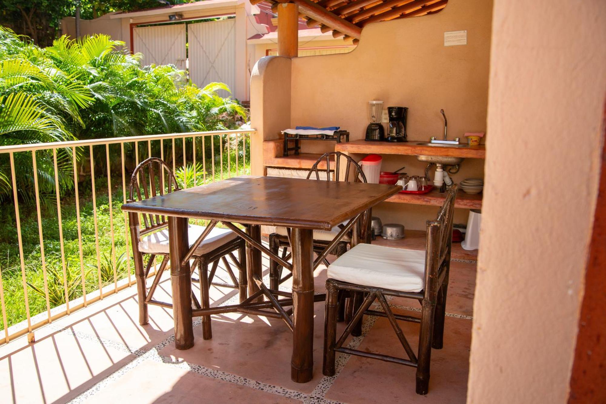 Hotel Zihua Caracol Zihuatanejo Buitenkant foto