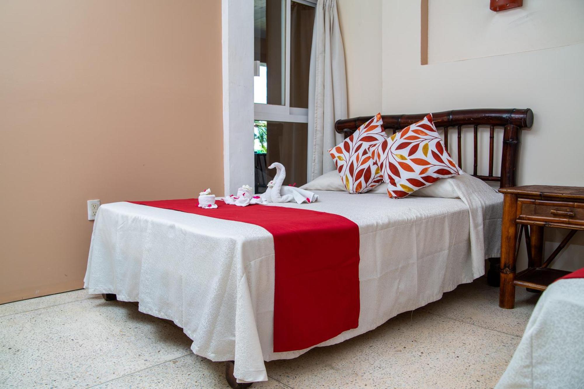 Hotel Zihua Caracol Zihuatanejo Buitenkant foto